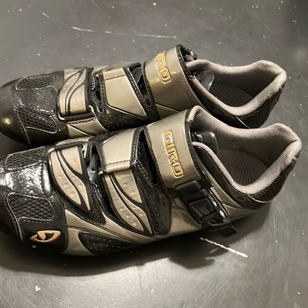 Giro women’s spin shoes size 42 UE